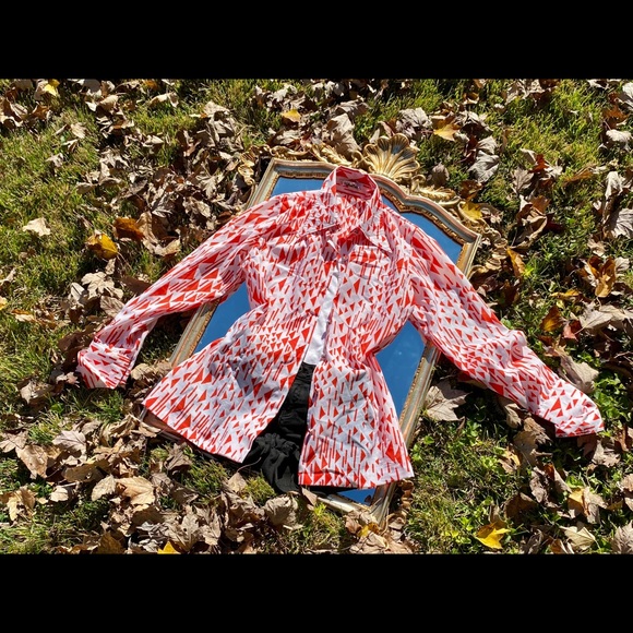 Retro Patterned Collared Shirt - Picture 2 of 4